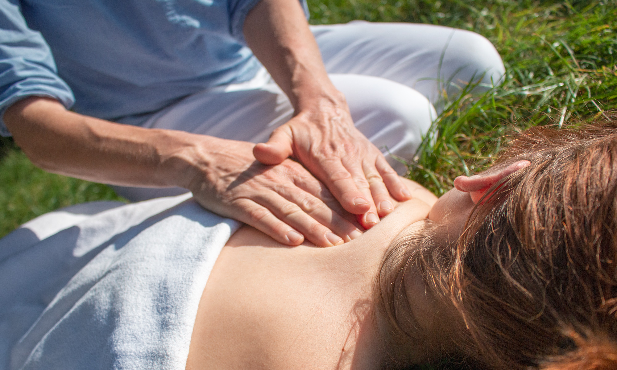 Eine Massage führt zu tiefer seelischer und körperlicher Entspannung.